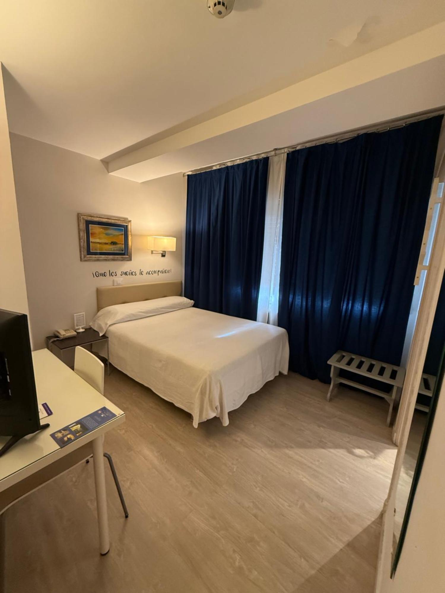 Hotel Virrey アルネド エクステリア 写真
