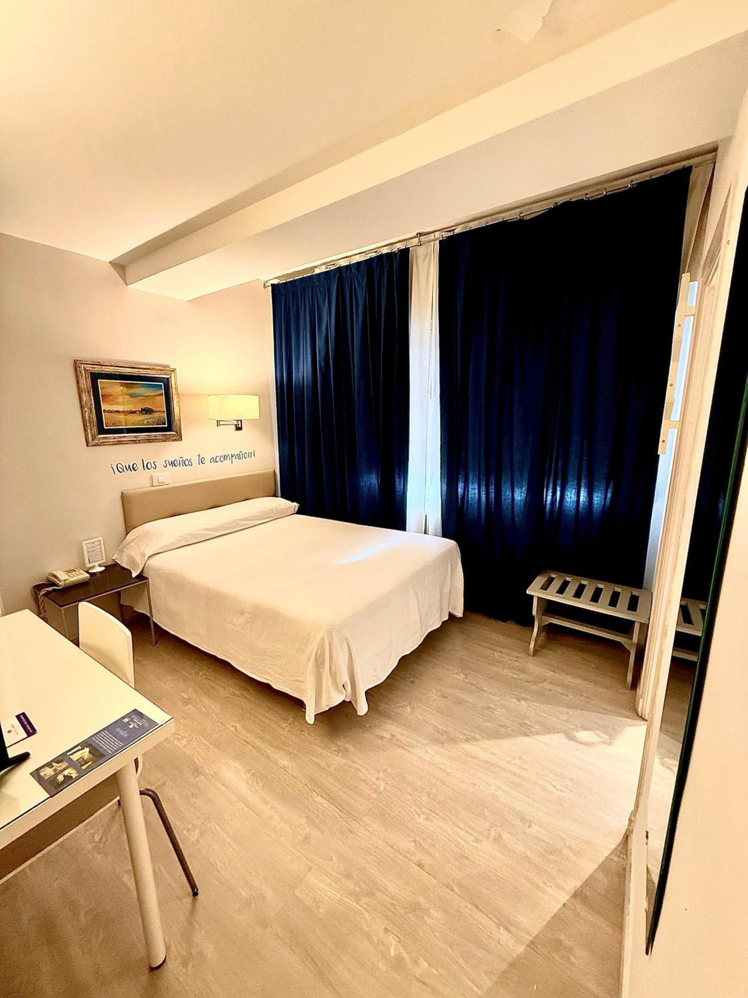 Hotel Virrey アルネド エクステリア 写真