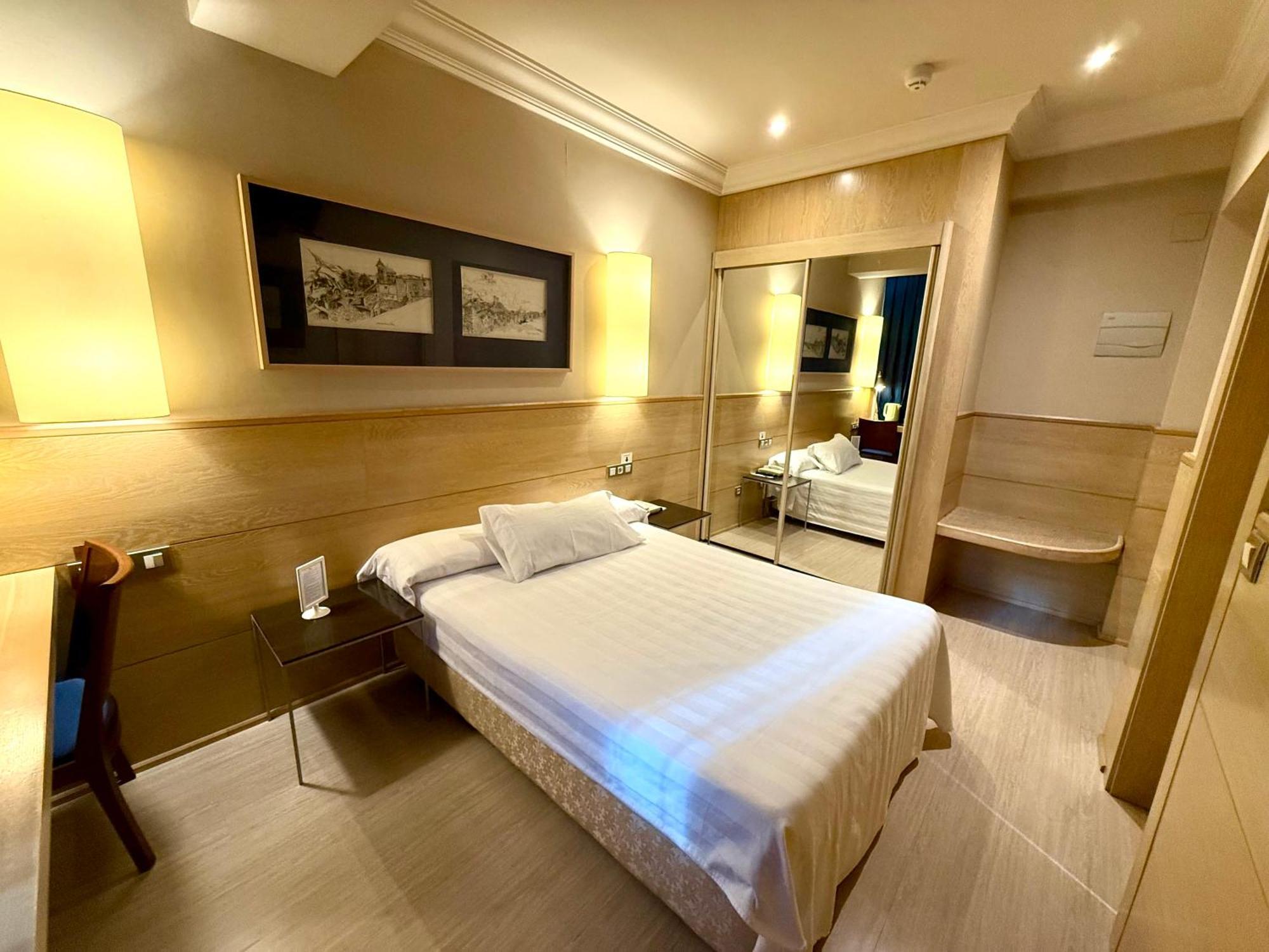 Hotel Virrey アルネド エクステリア 写真